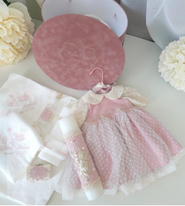 Set Botez Complet Anica Roz - Rochiță, Trusou, Cufăr Personalizat